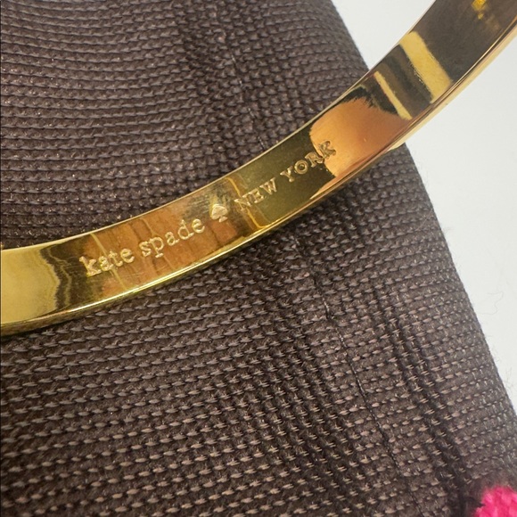 Kate Spade New York Hand In Hand Strength In Numbers Bangle Bracelet 14K Gold - Picture 5 of 8